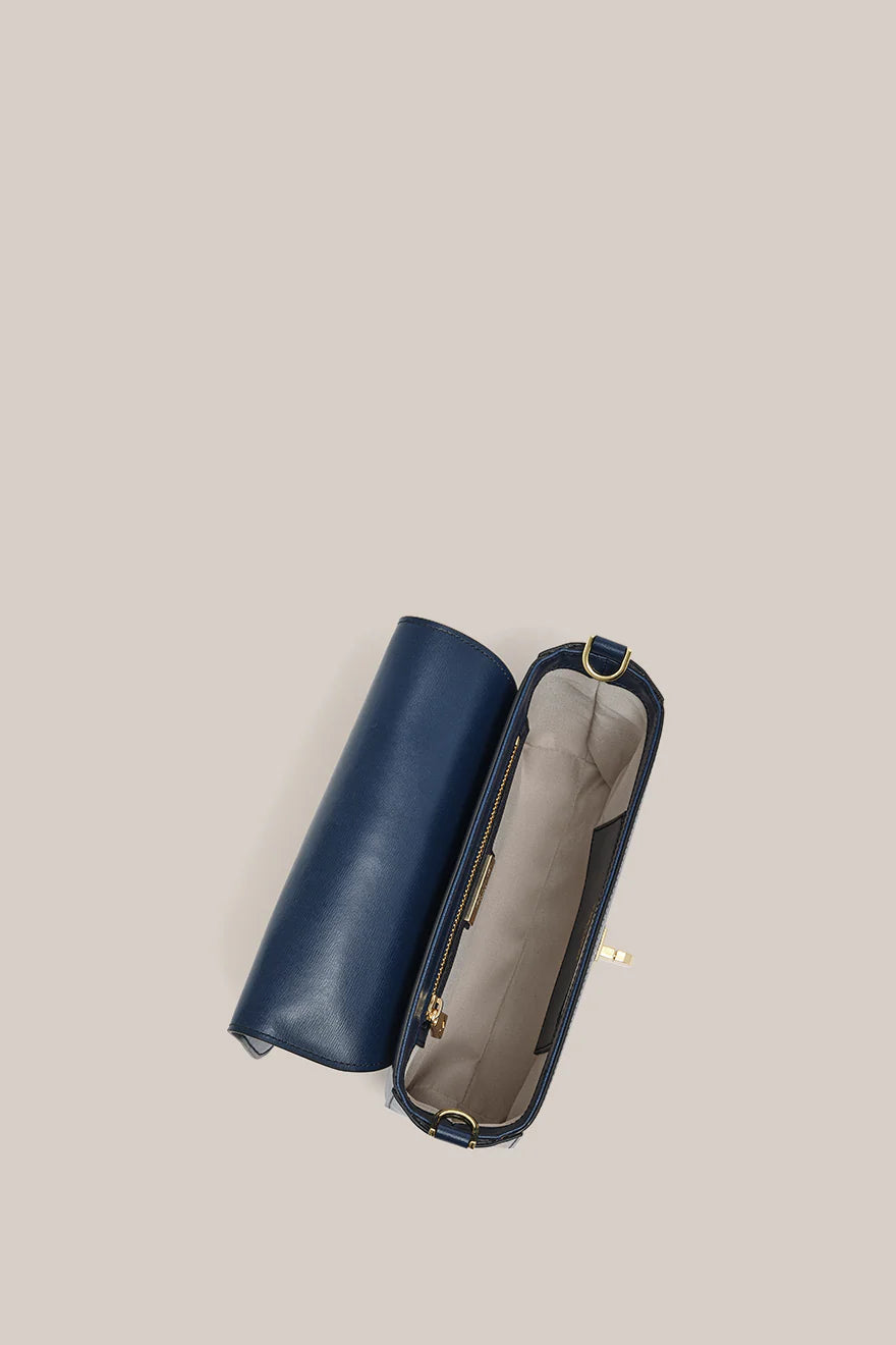 Vestirsi Carly Sqaure Crossbody Bag, Midnight