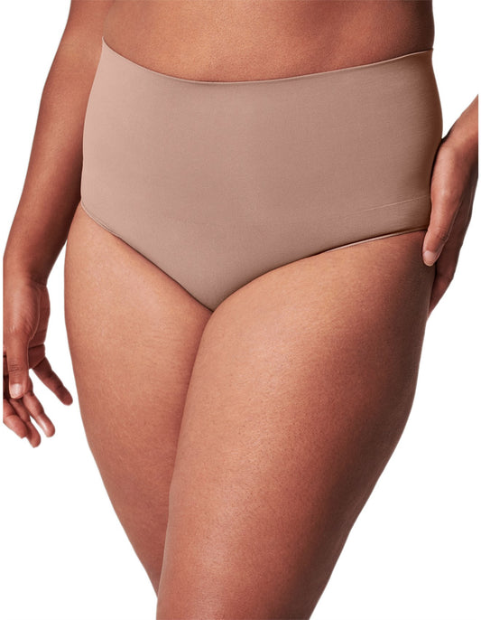 SPANX ECOCARE EVERYDAY SHAPEWEAR BRIEF - CAFE AU LAIT - 40047R