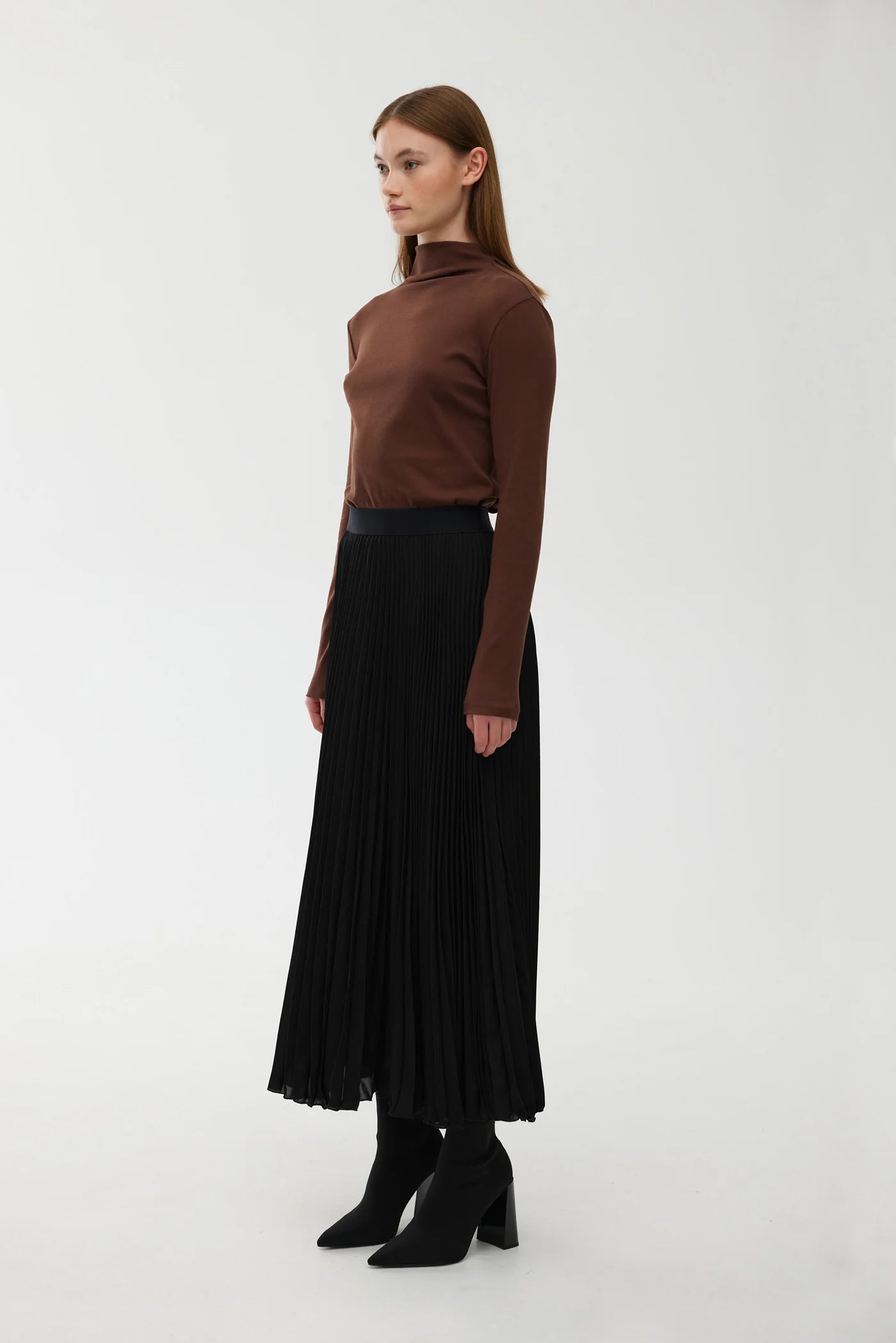 Kinney the Label Goldie Pleat Skirt - Black