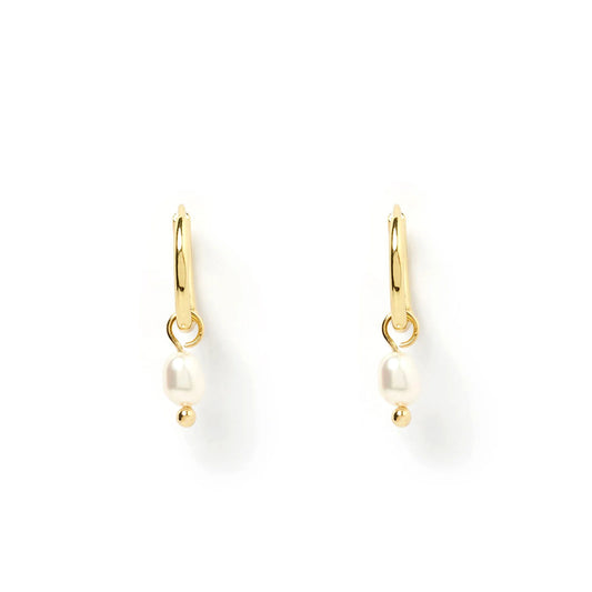 Arms of Eve Cordelia Pearl Earrings - Gold
