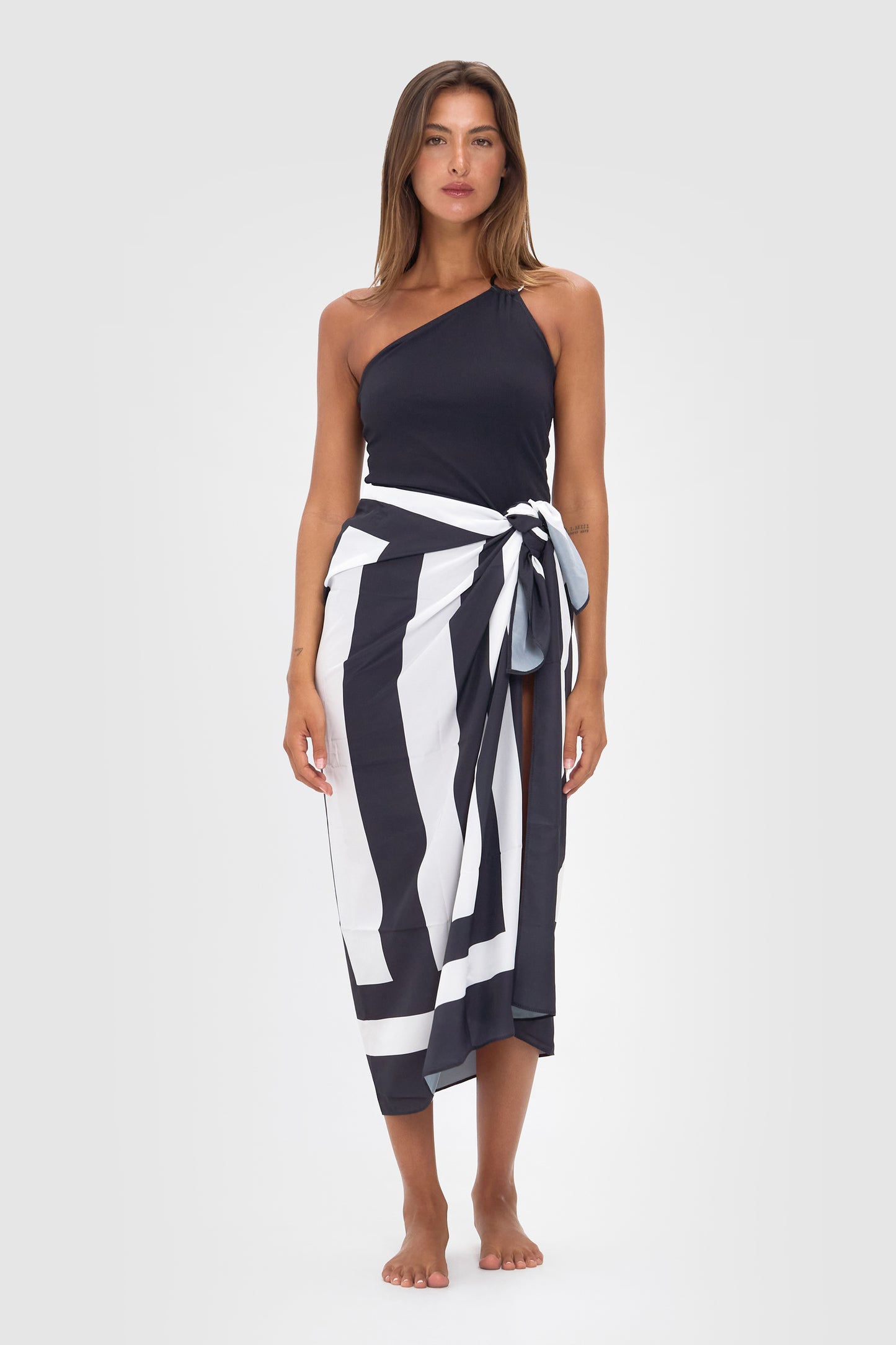 Ellery and Moss X Contessa Volpi and White Sarong