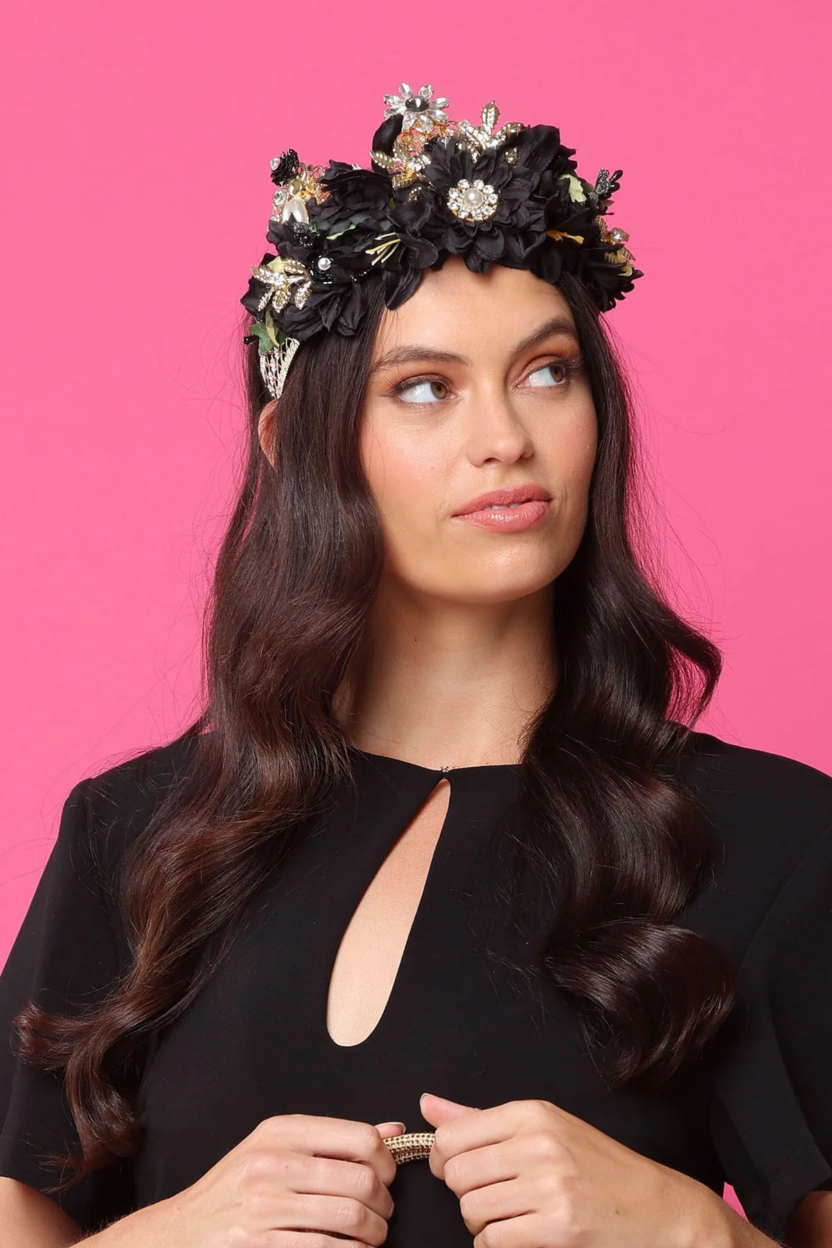 Morgan and Taylor 'Violet' Headpiece in Black