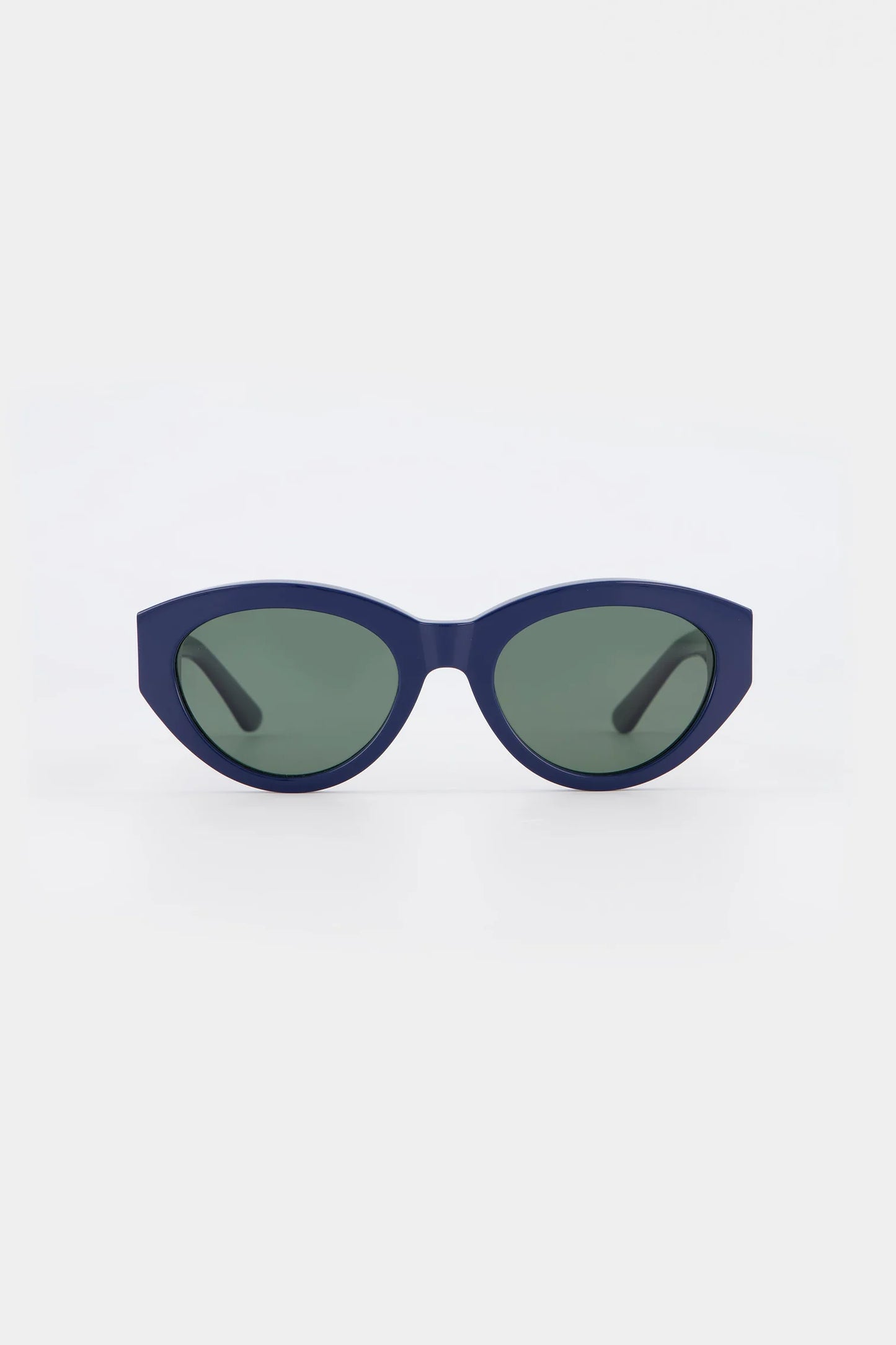 Isle of Eden Felina in Navy Blue