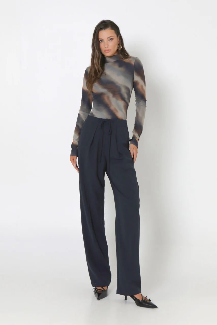 Madison the Label Isabella Long Sleeve Top - Dusk