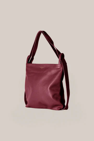 Vestirsi Bella 2-in-1 Convertible Backpack Tote - Bordeaux