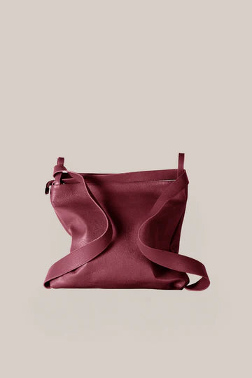 Vestirsi Bella 2-in-1 Convertible Backpack Tote - Bordeaux