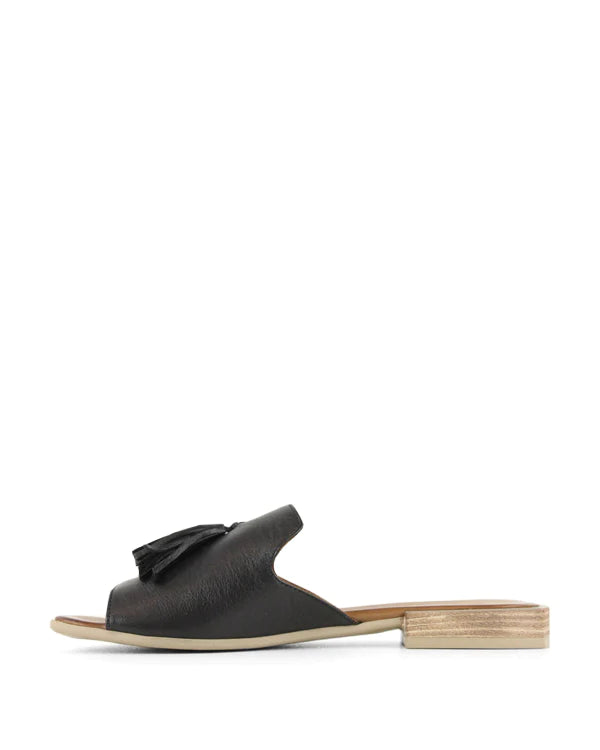 Bueno Adielia Flat Sandals - Black