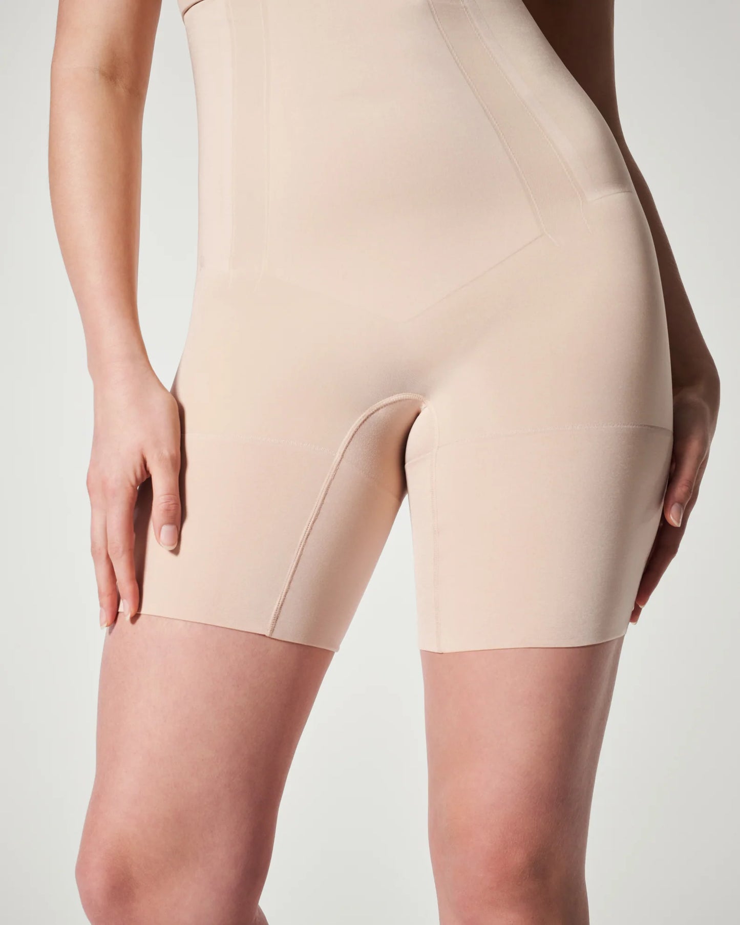 Spanx OnCore High-Waisted Mid-Thigh Short - Soft Nude - SS1915