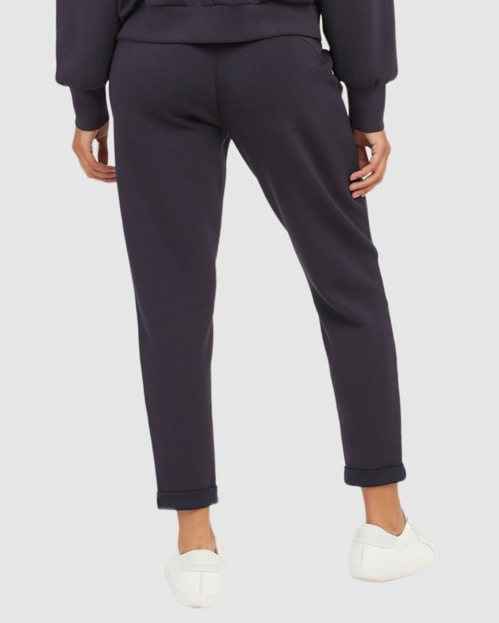 Spanx Airessentials Tapered Pant Classic Navy – The Blue Collection