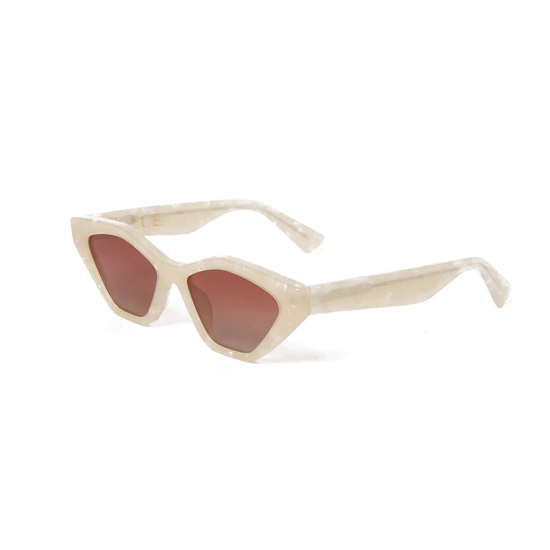 Arms of Eve Jagger Sunglasses - Cream Marle